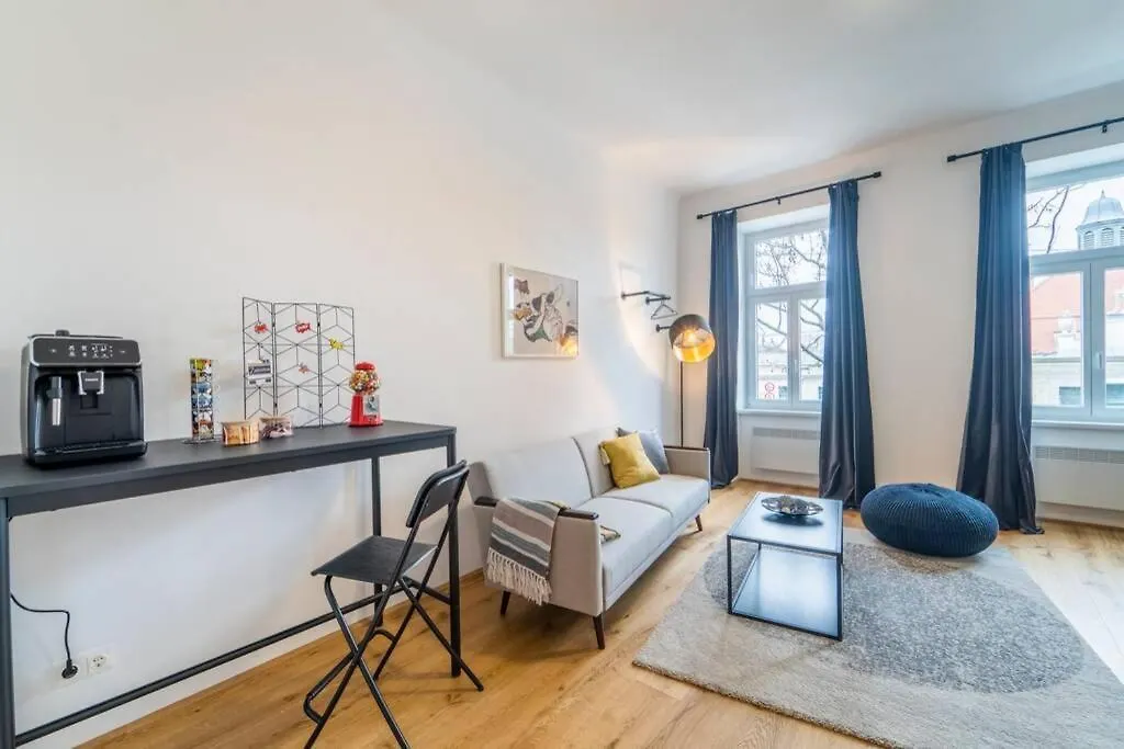 Josef'S Home I Donald Duck Apartment Βιέννη 0*,  Αυστρία