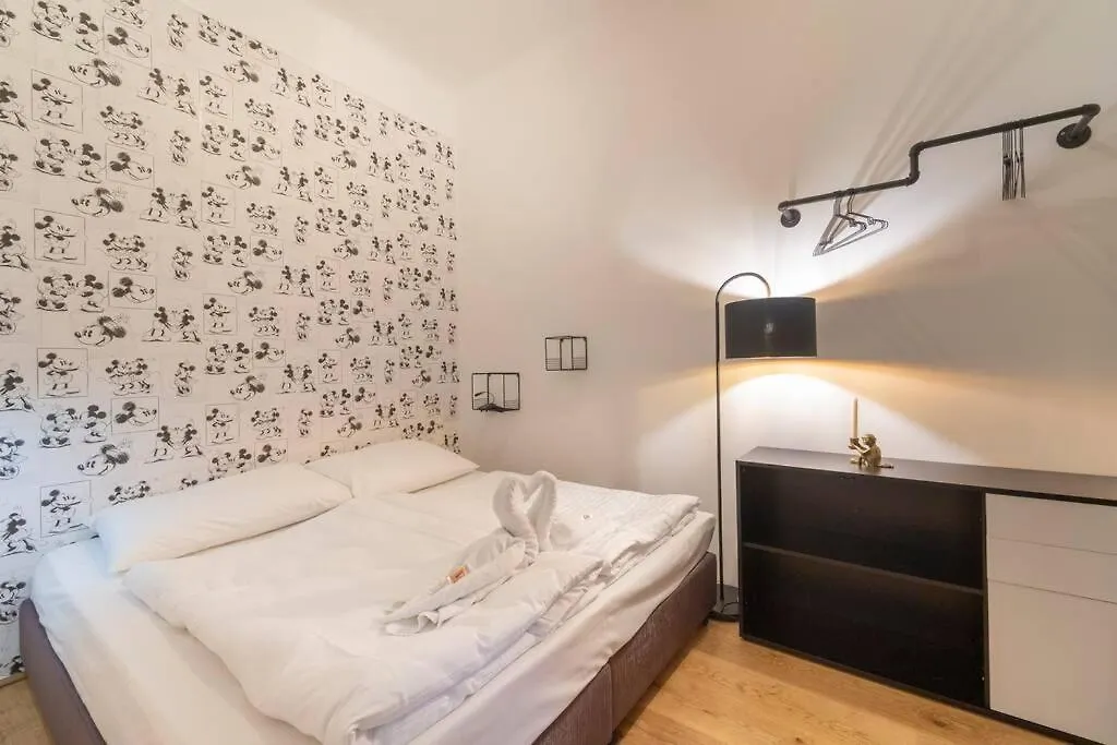 Josef'S Home I Donald Duck Apartment Βιέννη